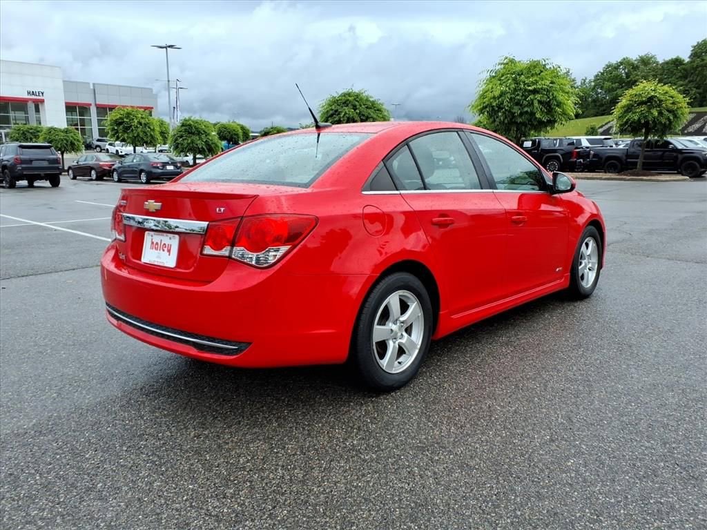 Used 2014 Chevrolet Cruze LT w/ RS Package FWD image 4