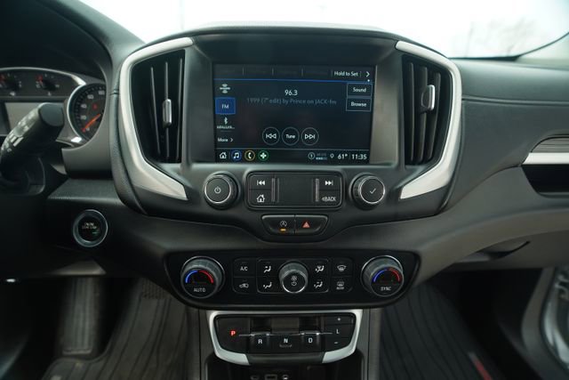 Used 2022 GMC Terrain SLT image 29