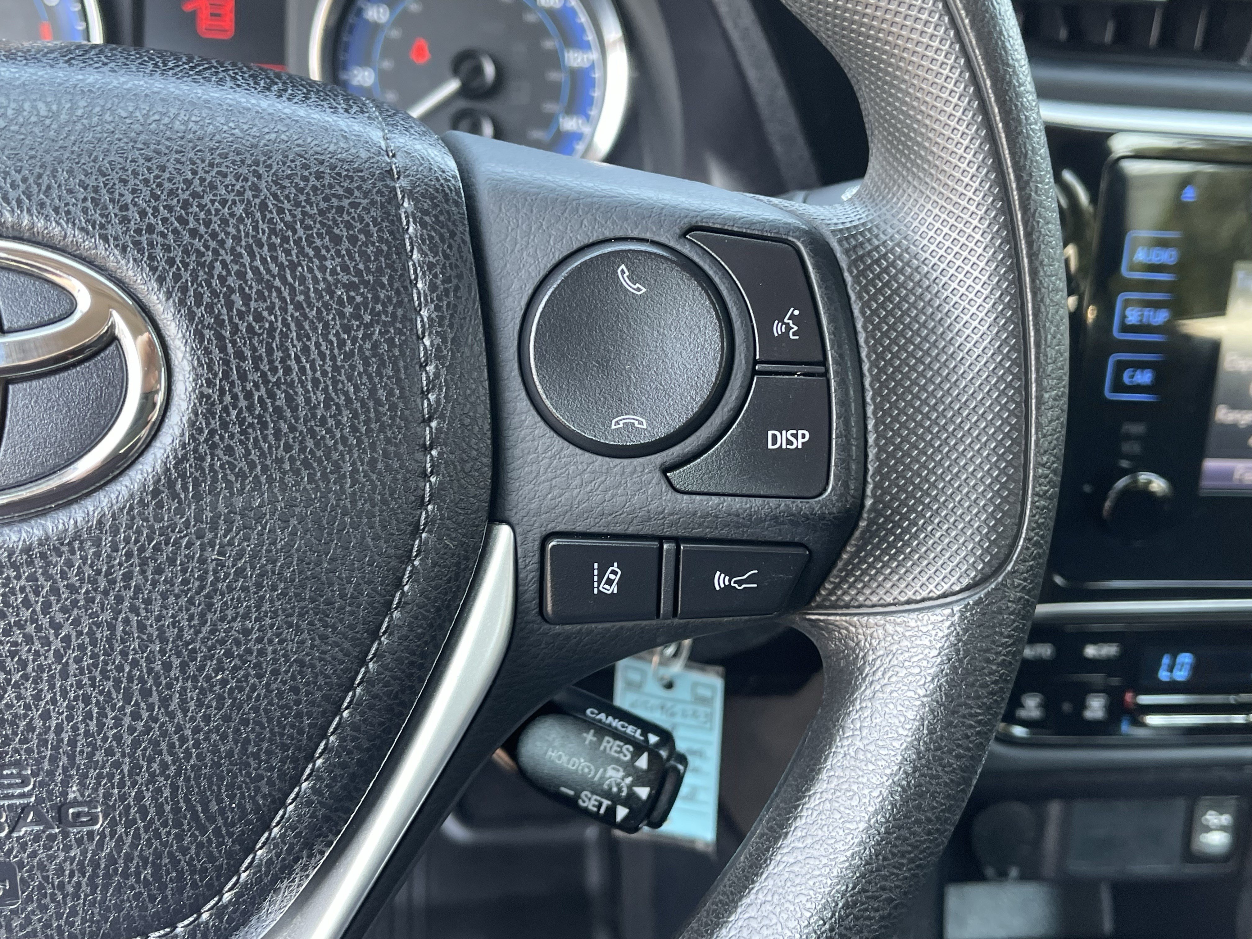 Used 2019 Toyota Corolla LE FWD image 22