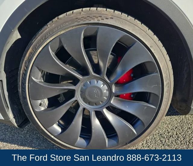 Used 2021 Tesla Model Y Long Range AWD/4WD image 7