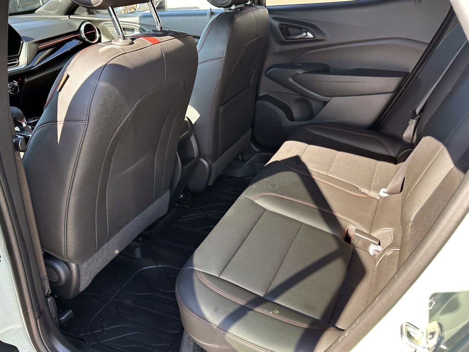 Certified 2024 Chevrolet Trax RS w/ Driver Confidence Package image 11