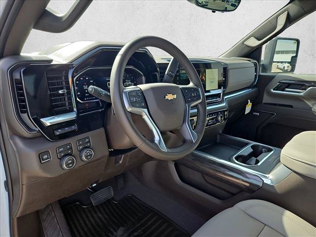 New 2026 Chevrolet Silverado 2500 LTZ w/ LTZ Premium Package AWD/4WD image 3