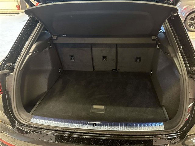 Certified 2025 Audi Q3 2.0T Premium Plus w/ Premium Plus Package image 14