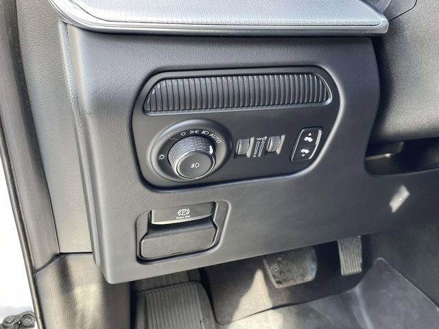 Used 2023 Jeep Grand Wagoneer Series II image 21