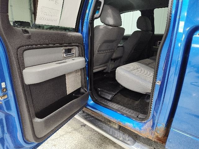 Used 2011 Ford F150 XLT w/ XLT Chrome Pkg AWD/4WD image 11