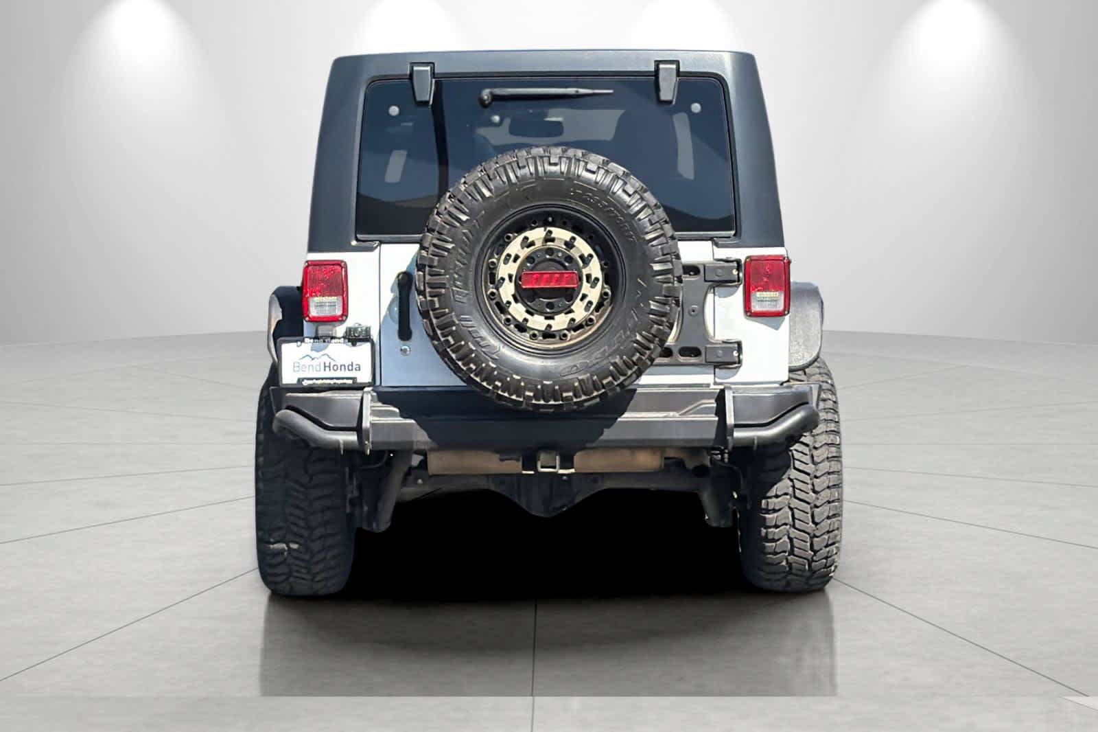 Used 2018 Jeep Wrangler Unlimited Sport AWD/4WD image 7