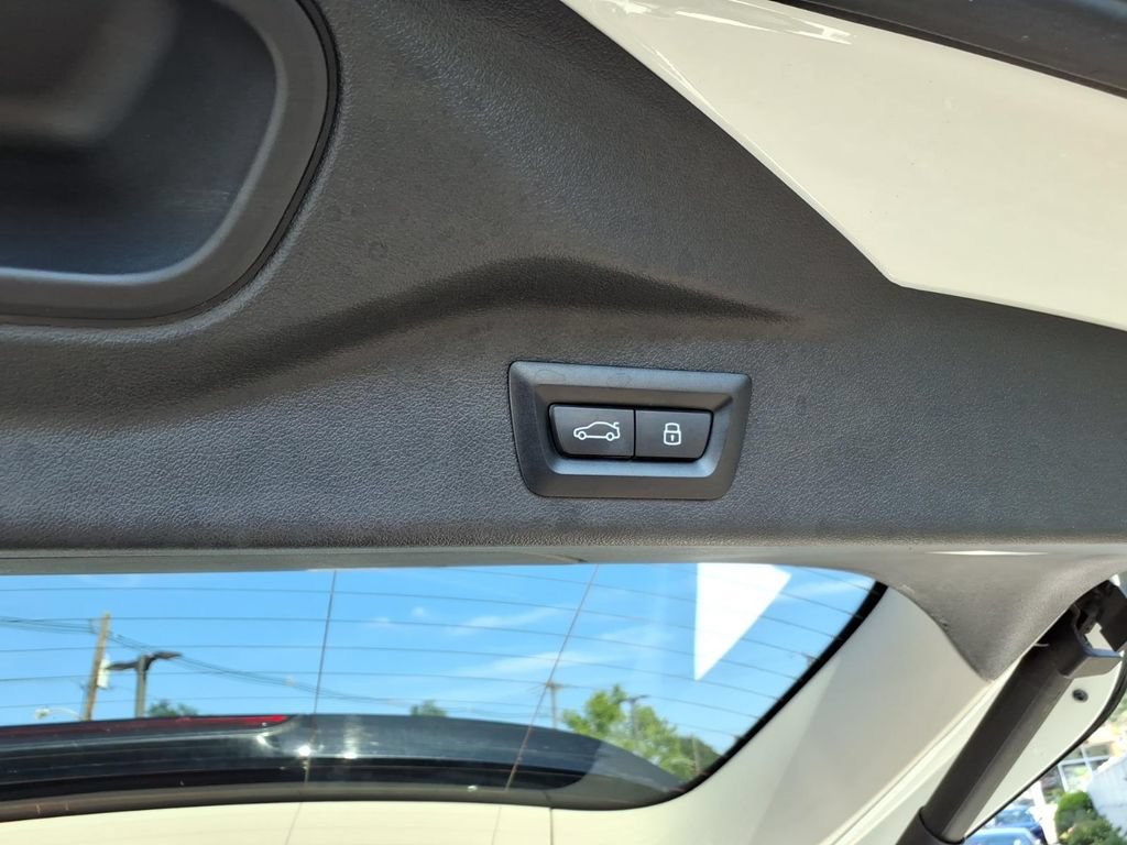 Used 2025 BMW X7 xDrive40i AWD/4WD image 18