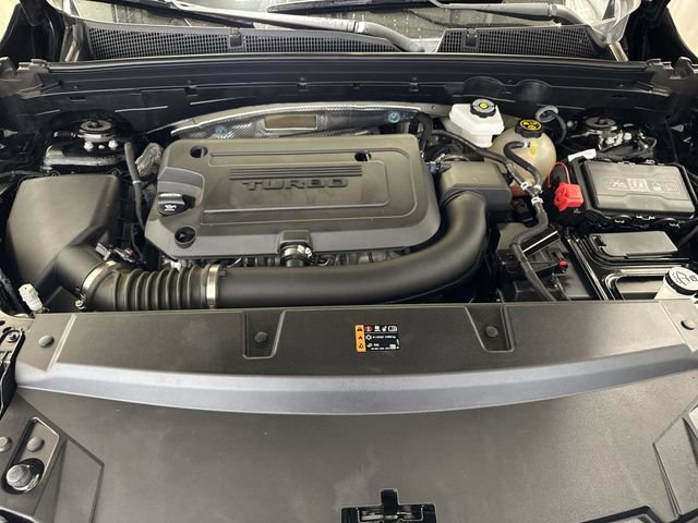 Certified 2023 Buick Envision Essence AWD/4WD image 28