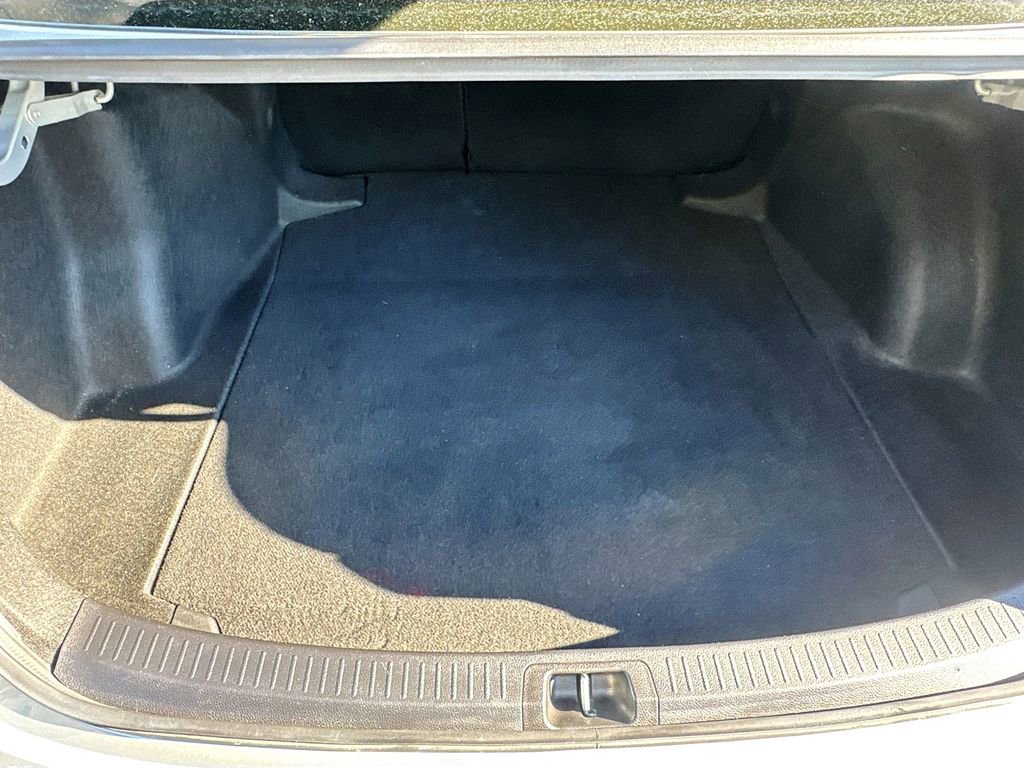 Used 2023 Toyota Corolla SE image 20