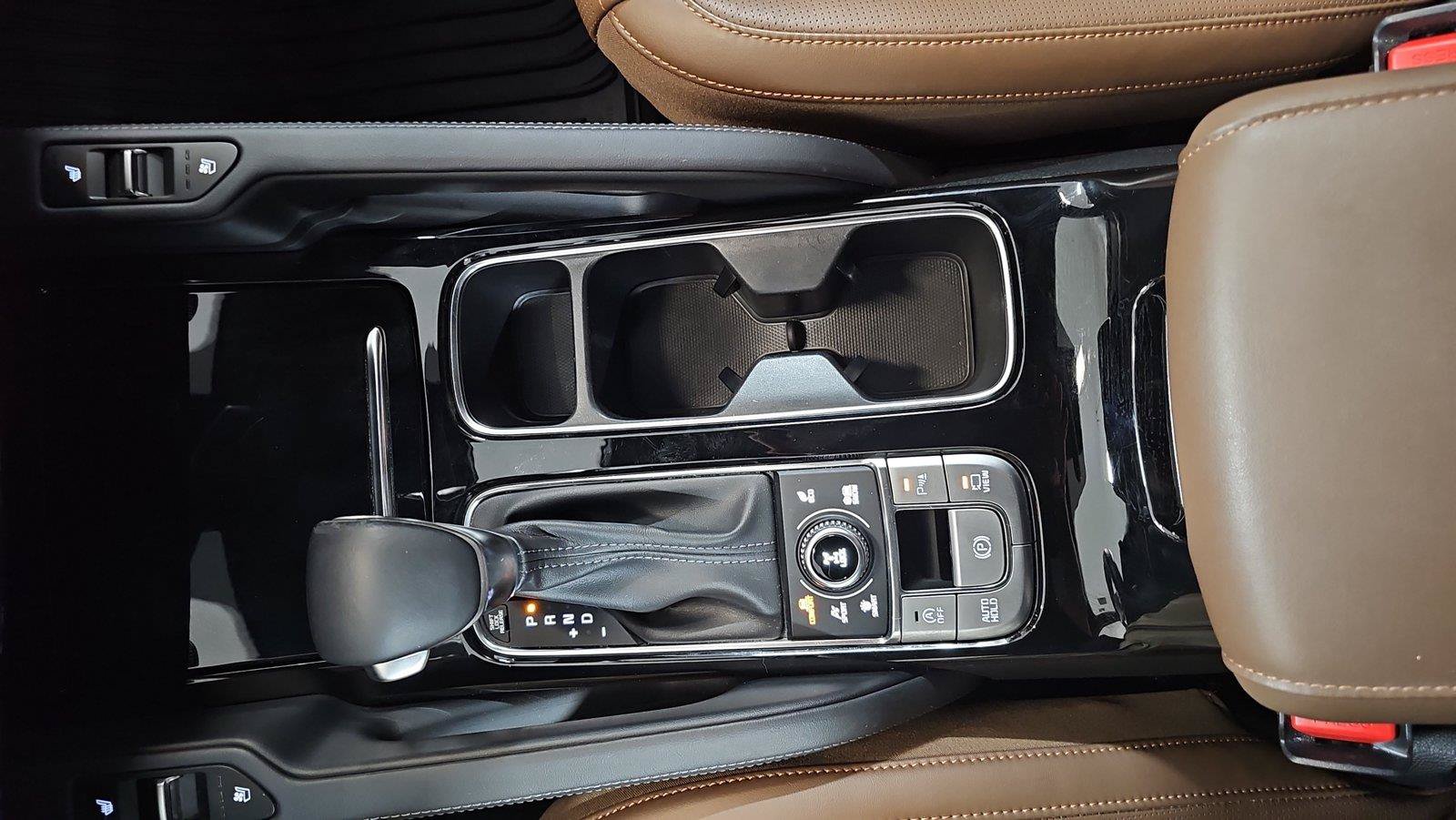 Used 2022 Kia Telluride SX w/ SX Prestige Package AWD/4WD image 19