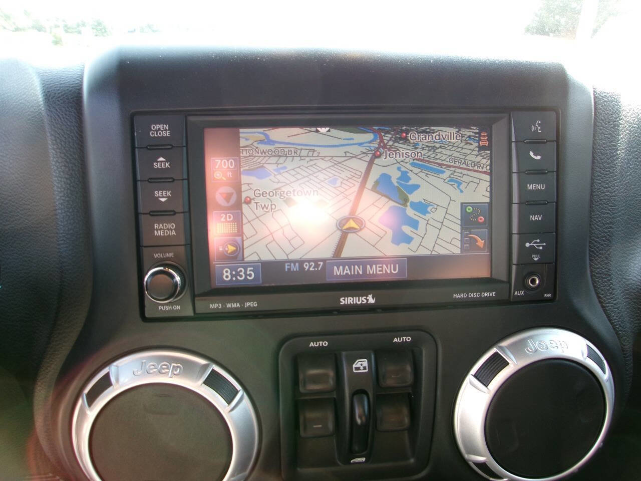 Used 2015 Jeep Wrangler Unlimited Sahara w/ Connectivity Group image 14