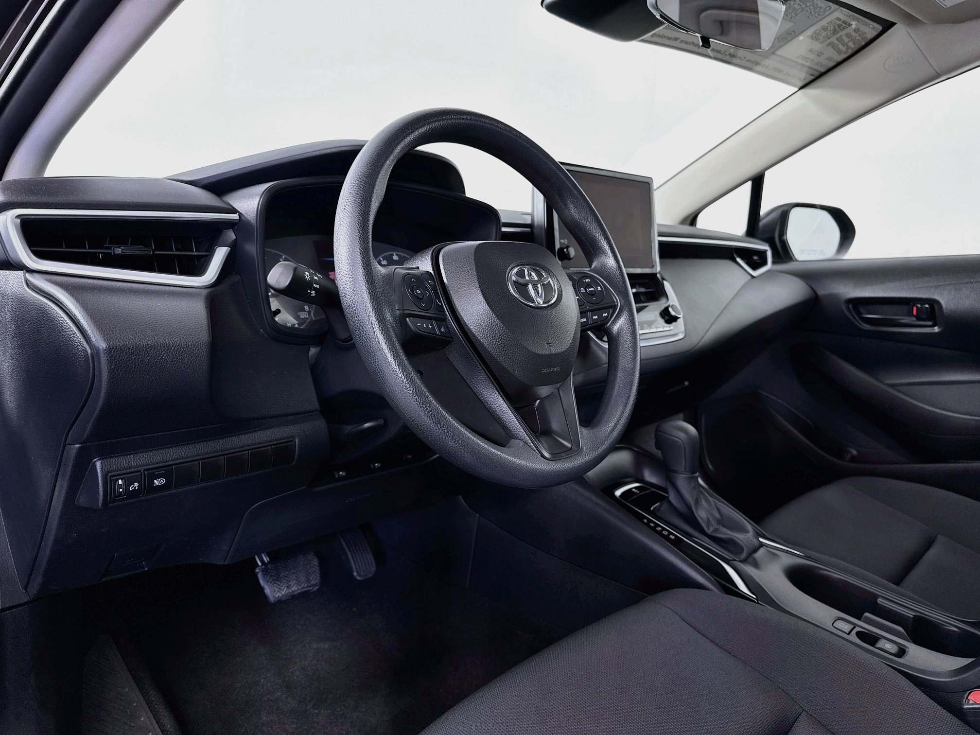 Certified 2024 Toyota Corolla LE FWD image 9