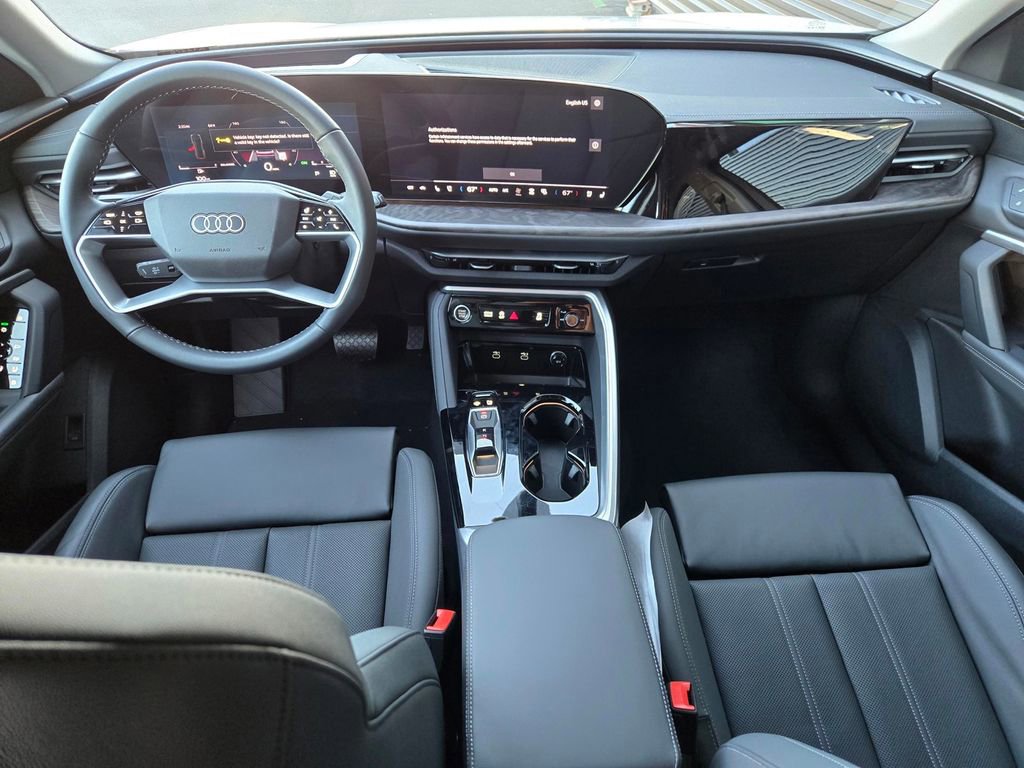 New 2025 Audi Q5 Premium Plus image 12
