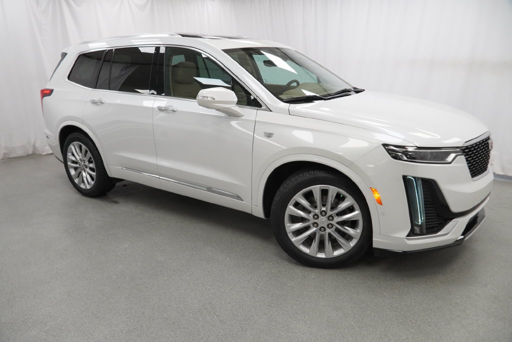 Used 2020 Cadillac XT6 Premium Luxury w/ Platinum Package FWD image 14