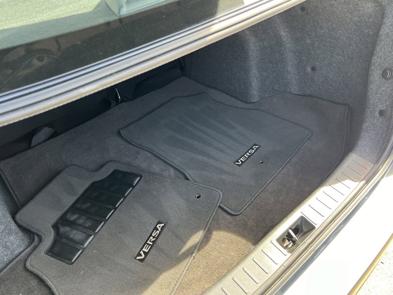 Certified 2024 Nissan Versa SV w/ Trunk Package image 29