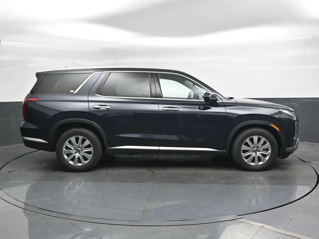 Used 2024 Hyundai Palisade SEL FWD image 4