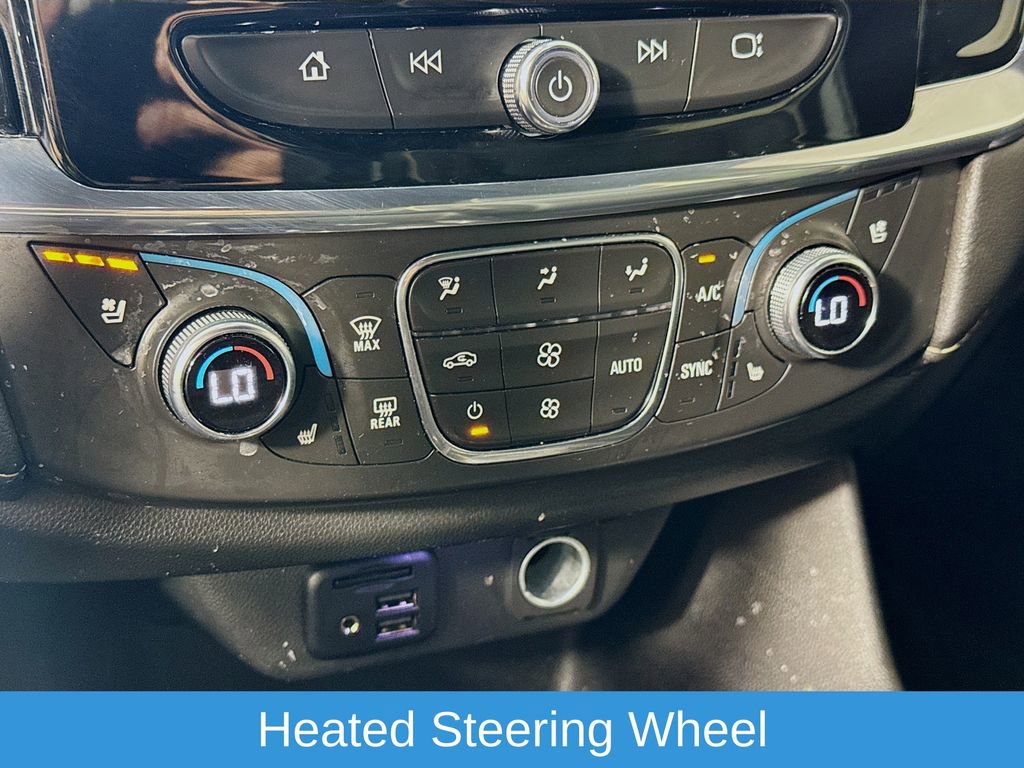 Used 2022 Chevrolet Traverse Premier image 19