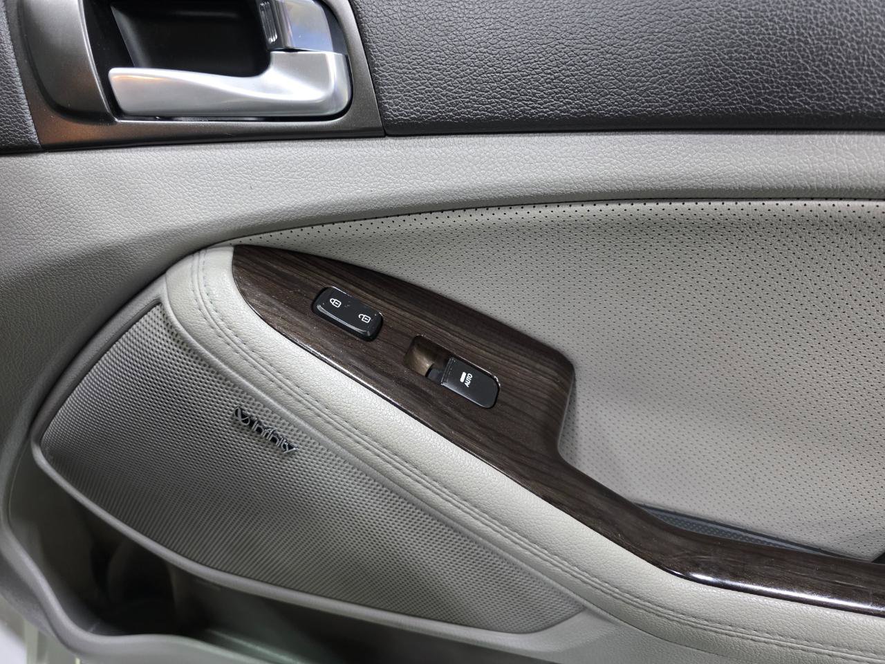 Used 2015 Kia Optima EX w/ EX Premium Package image 29