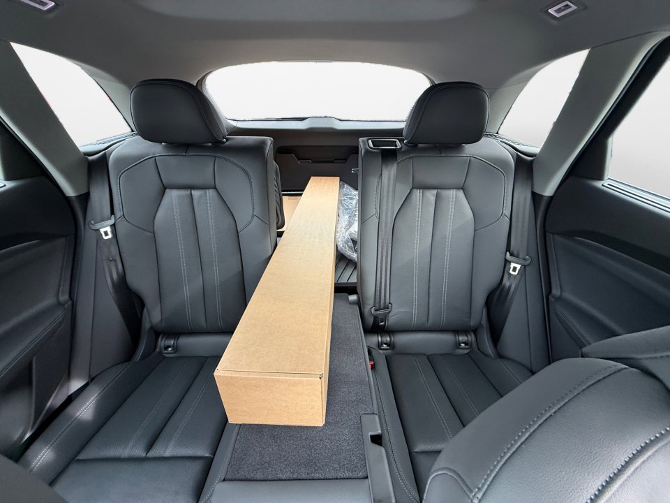 New 2025 Audi Q5 Prestige image 12