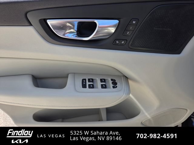 Used 2023 Volvo XC60 B5 Ultimate w/ Protection Package Premier FWD image 25