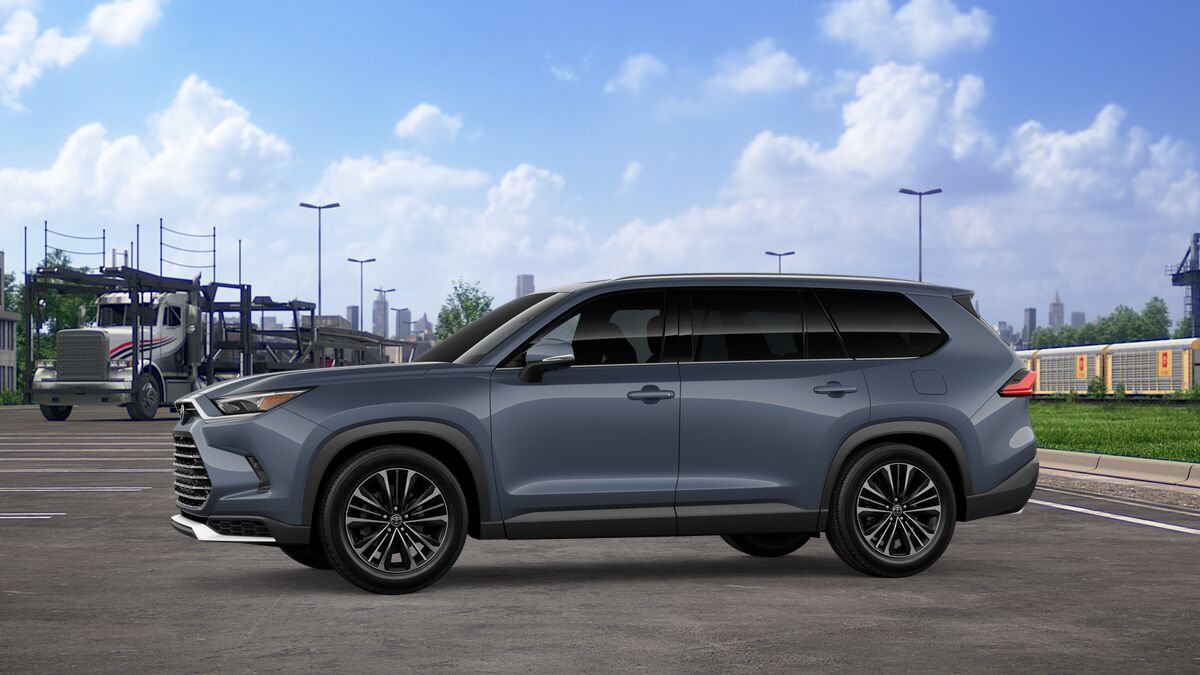 New 2026 Toyota Grand Highlander AWD Hybrid image 3