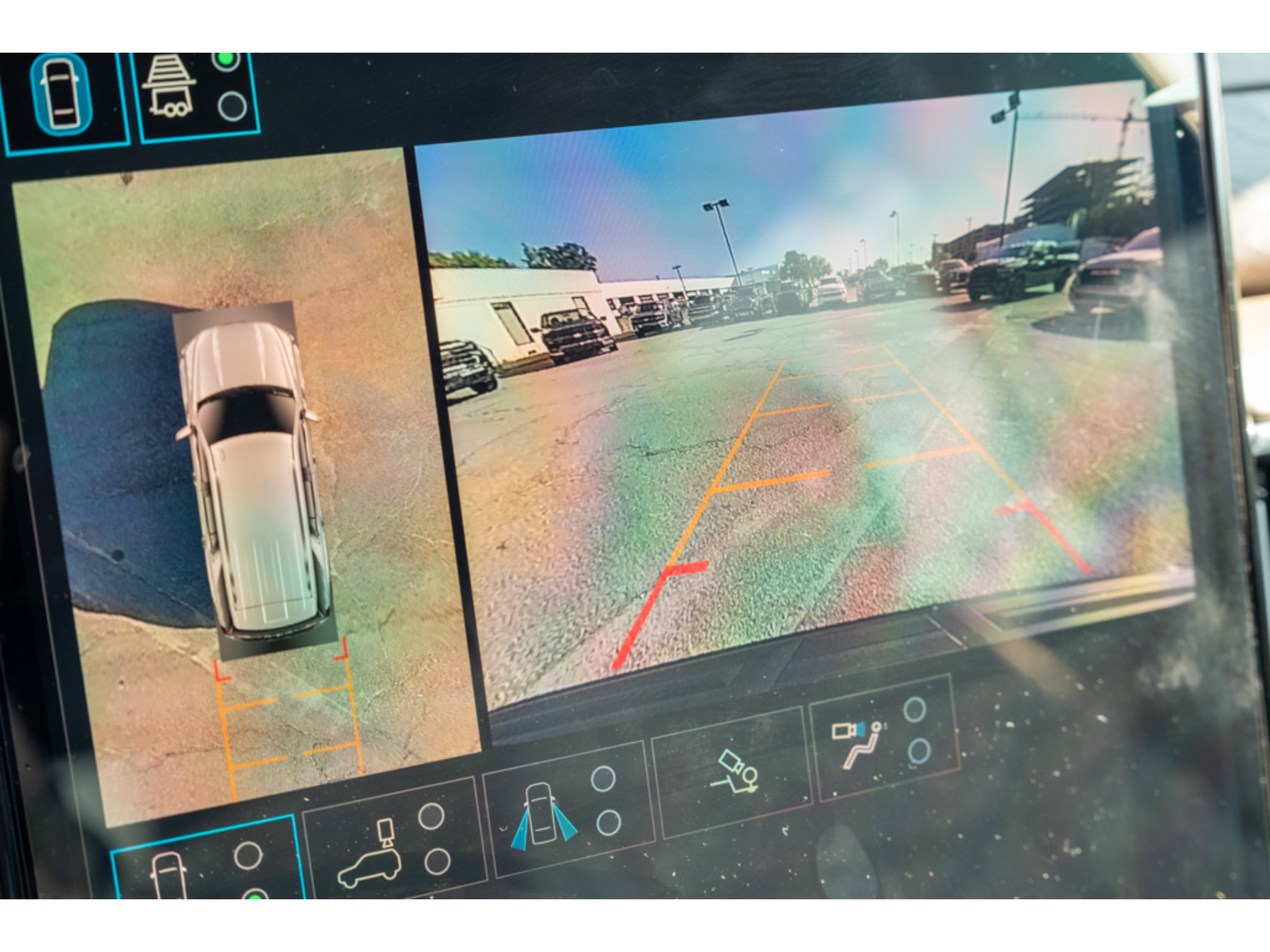 New 2026 GMC Yukon Denali w/ Sun & Power Step Package AWD/4WD image 25
