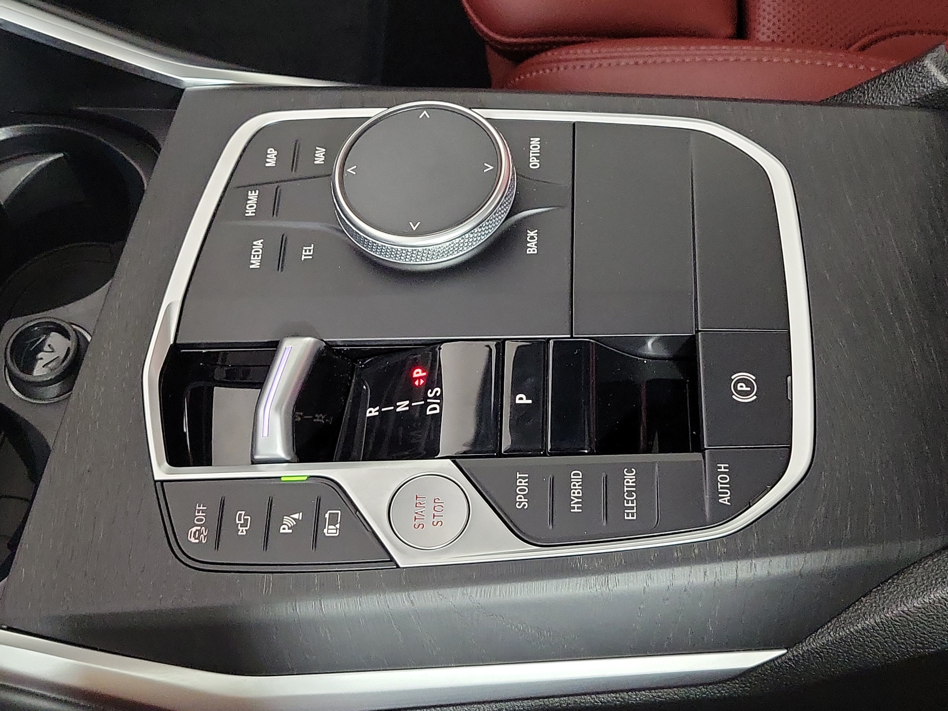 Certified 2023 BMW 330e xDrive AWD/4WD image 22