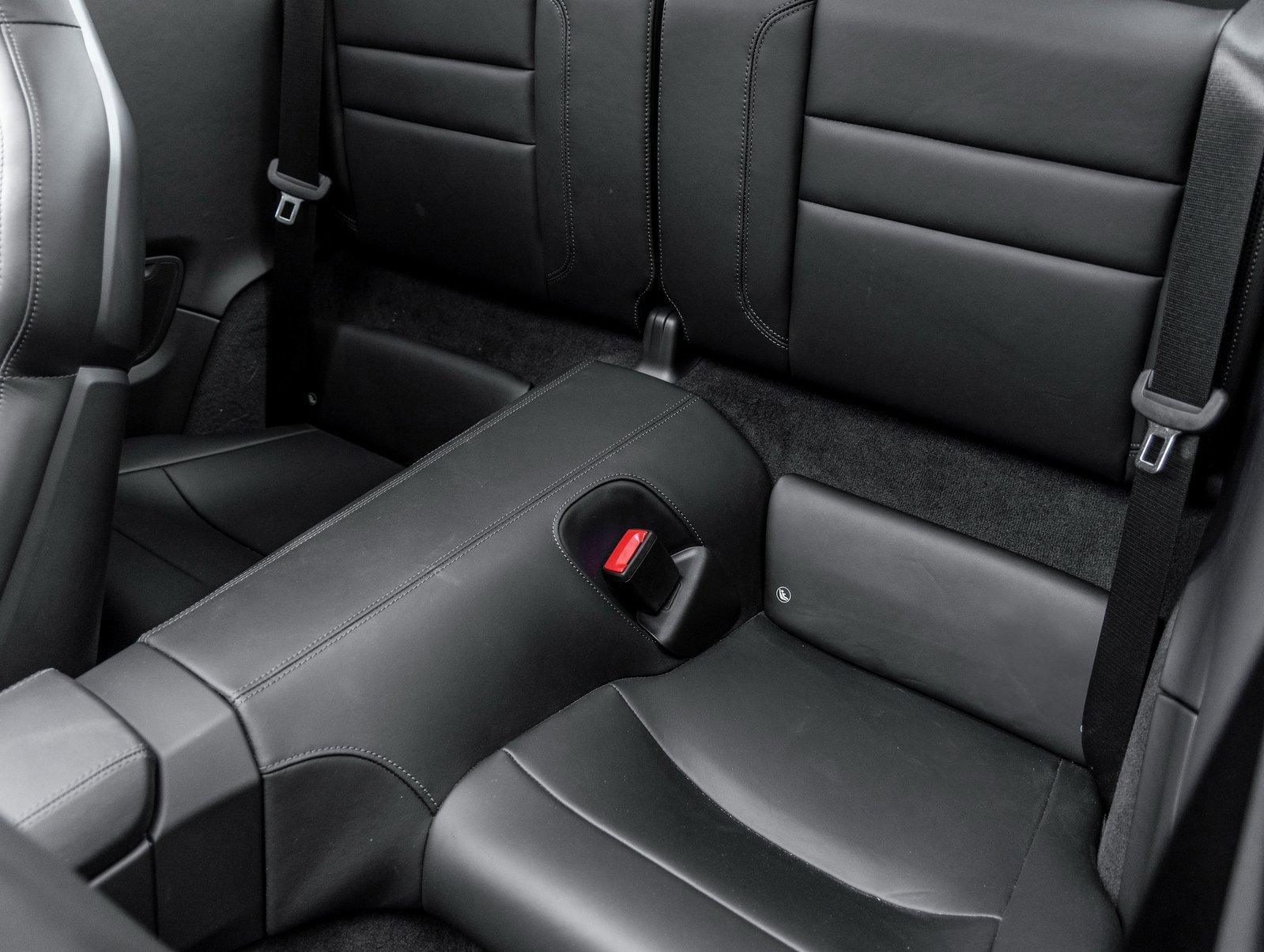 Used 2024 Porsche 911 Targa 4S w/ Premium Package image 28