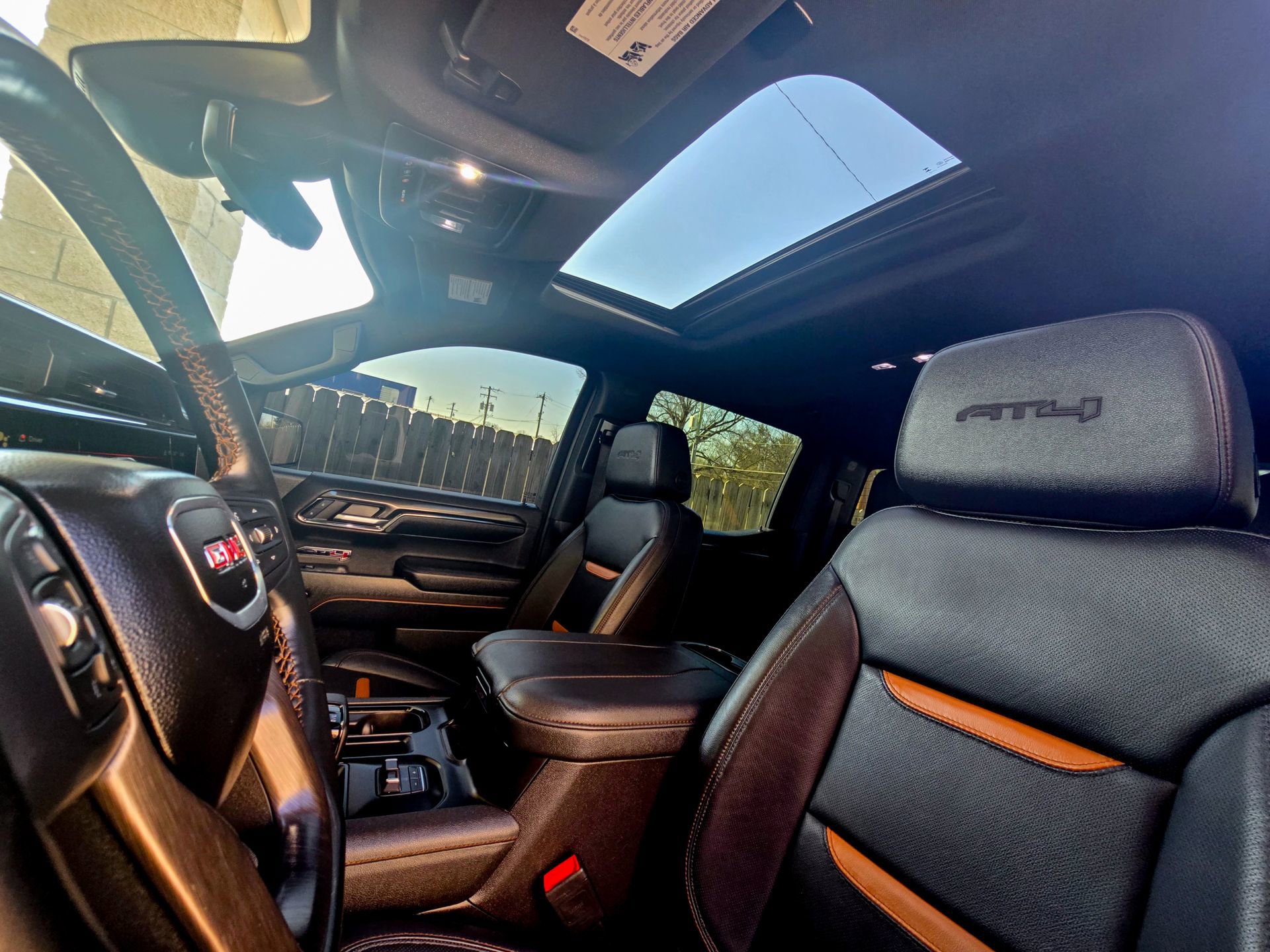 Used 2024 GMC Sierra 1500 AT4 w/ Technology Package image 25