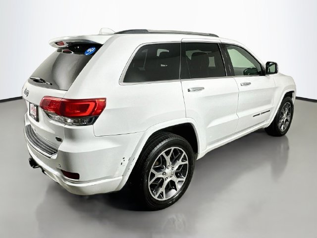 Used 2019 Jeep Grand Cherokee Overland AWD/4WD image 21