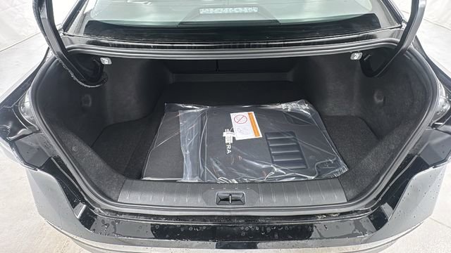 New 2026 Nissan Sentra SV w/ Floor Mat Package FWD image 15