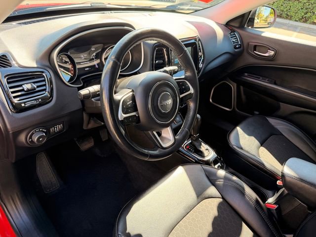 Used 2020 Jeep Compass Latitude image 7