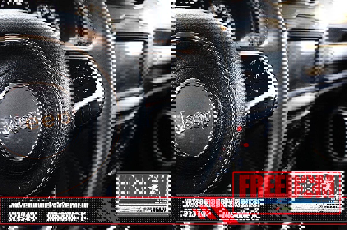 Used 2020 Jeep Renegade Latitude image 24