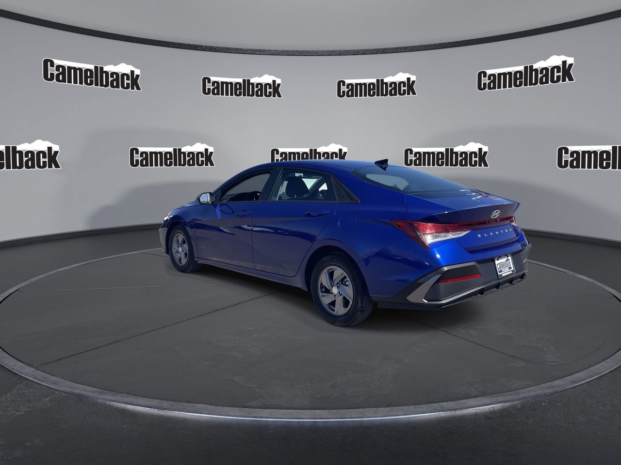 Certified 2024 Hyundai Elantra SE image 5