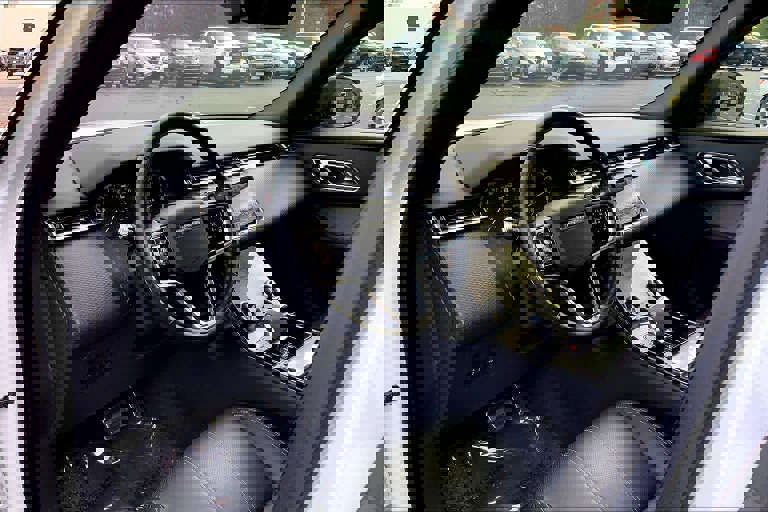 Used 2023 Land Rover Range Rover Velar R-Dynamic S image 15