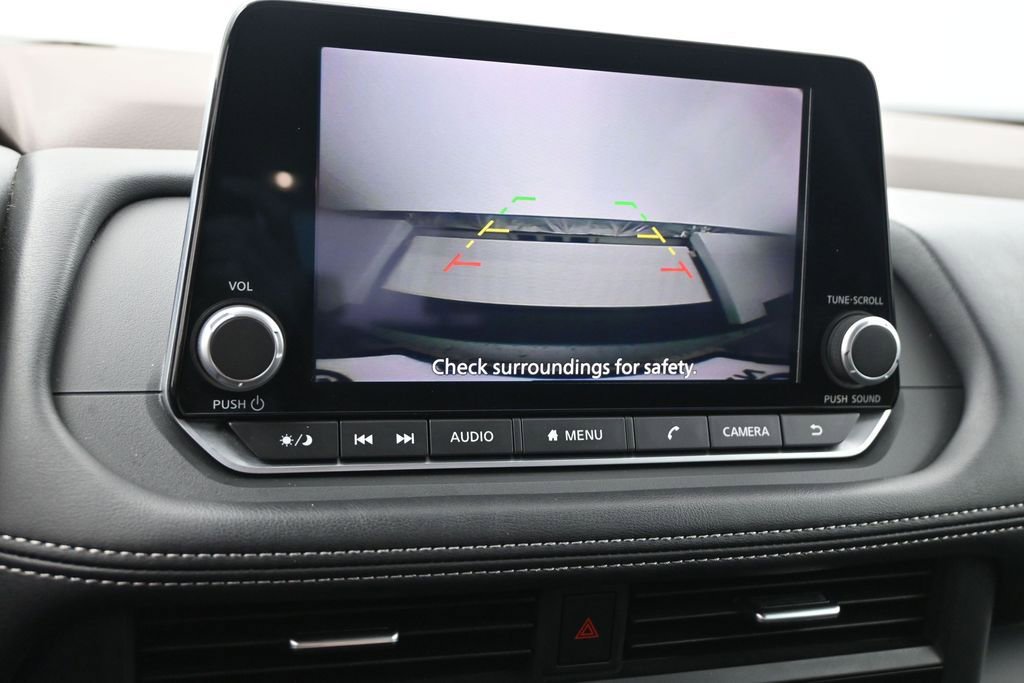 Used 2023 Nissan Rogue S FWD image 21