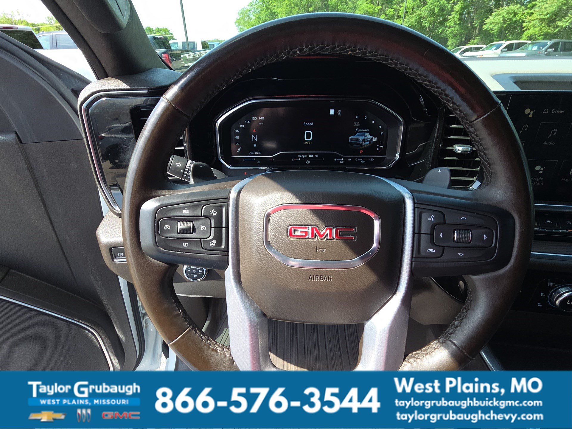Used 2023 GMC Sierra 1500 SLT w/ SLT Premium Package AWD/4WD image 19