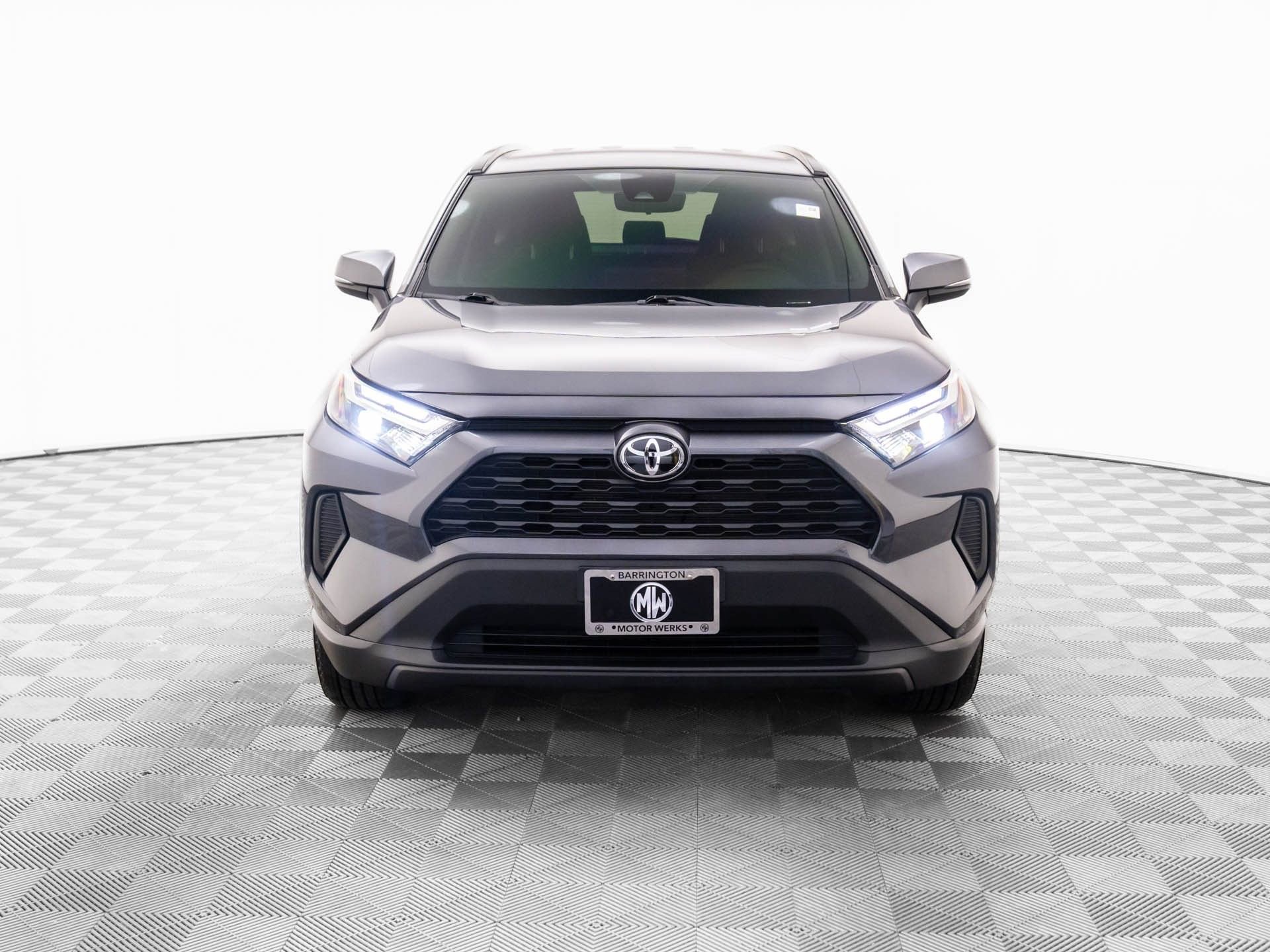 Used 2025 Toyota RAV4 LE video 2