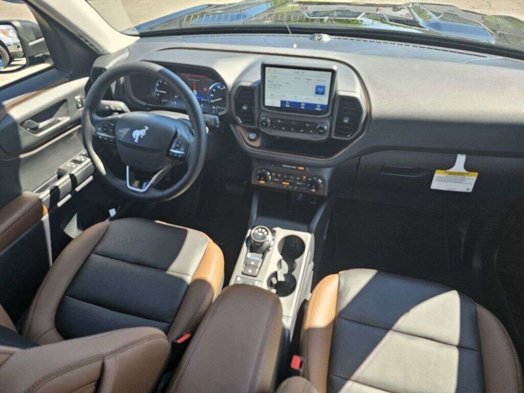 Used 2023 Ford Bronco Sport Badlands w/ Premium Package image 22