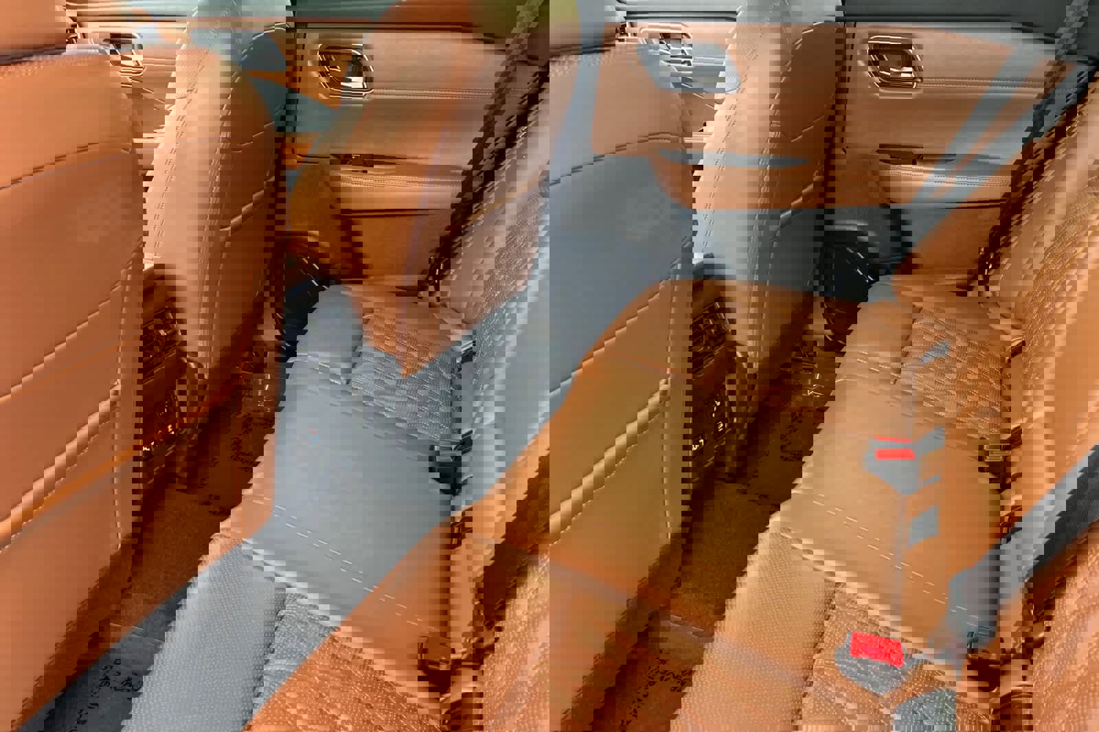 New 2026 Nissan Rogue Platinum image 5