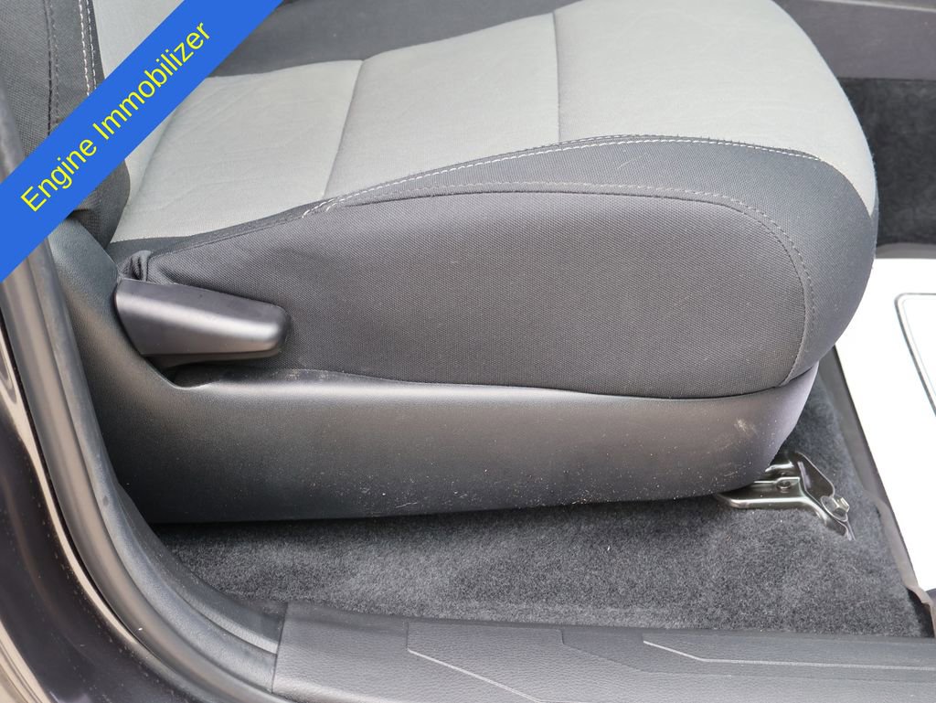 Used 2023 Toyota Tacoma TRD Off-Road image 10