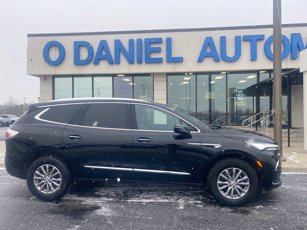 Used 2023 Buick Enclave Essence w/ Trailering Package, 5000 lbs. image 2