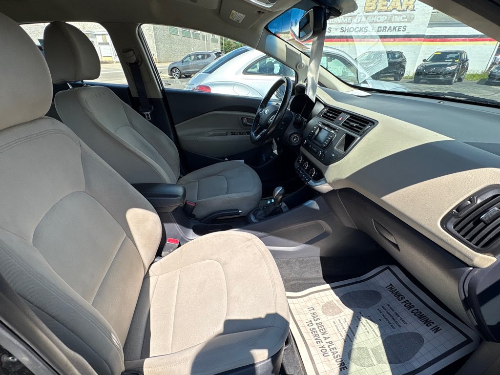 Used 2014 Kia Rio EX w/ Convenience Package FWD image 17
