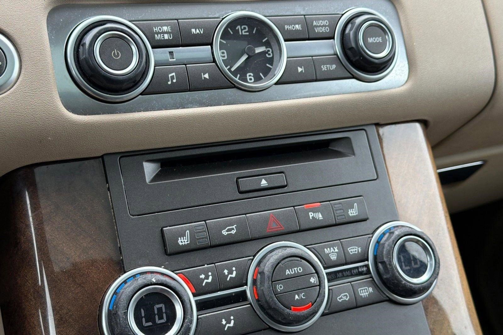 Used 2013 Land Rover Range Rover Sport HSE w/ Climate Comfort Pkg AWD/4WD image 20