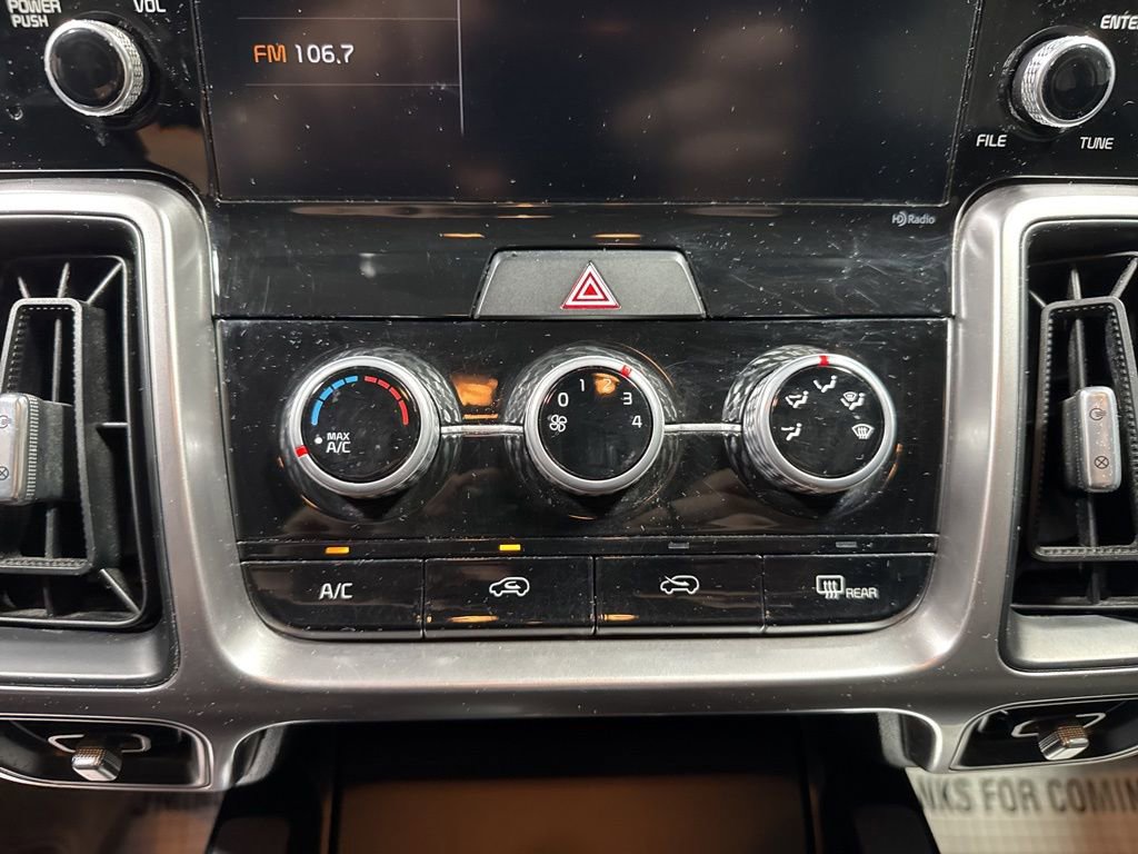 Used 2023 Kia Sorento LX FWD image 21