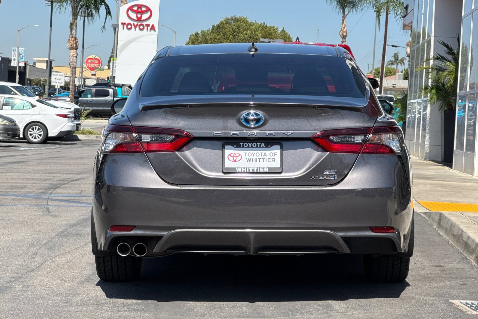 Certified 2022 Toyota Camry SE FWD image 6