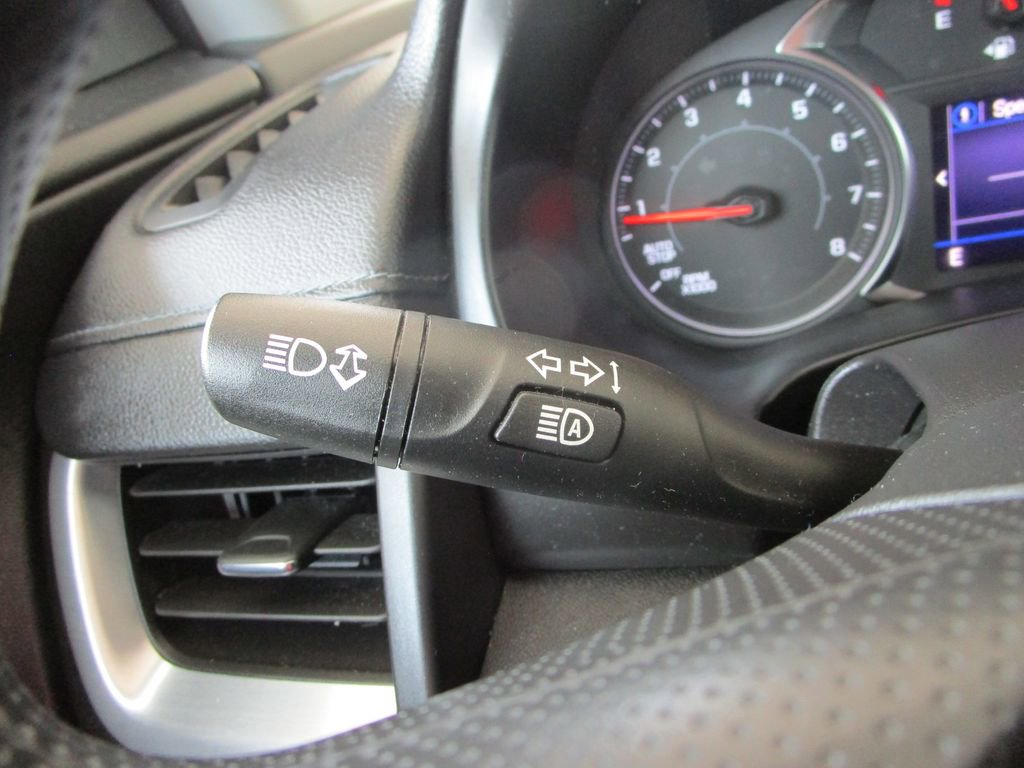 Used 2022 GMC Terrain SLE FWD image 26