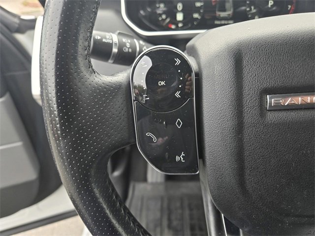 Used 2018 Land Rover Range Rover Sport HSE image 26
