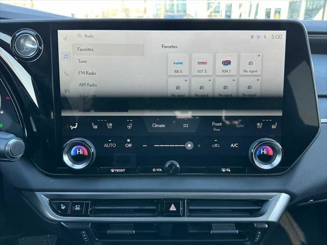 Used 2024 Lexus RX 350 w/ Convenience Package image 27