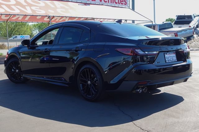 Certified 2025 Toyota Camry SE image 9